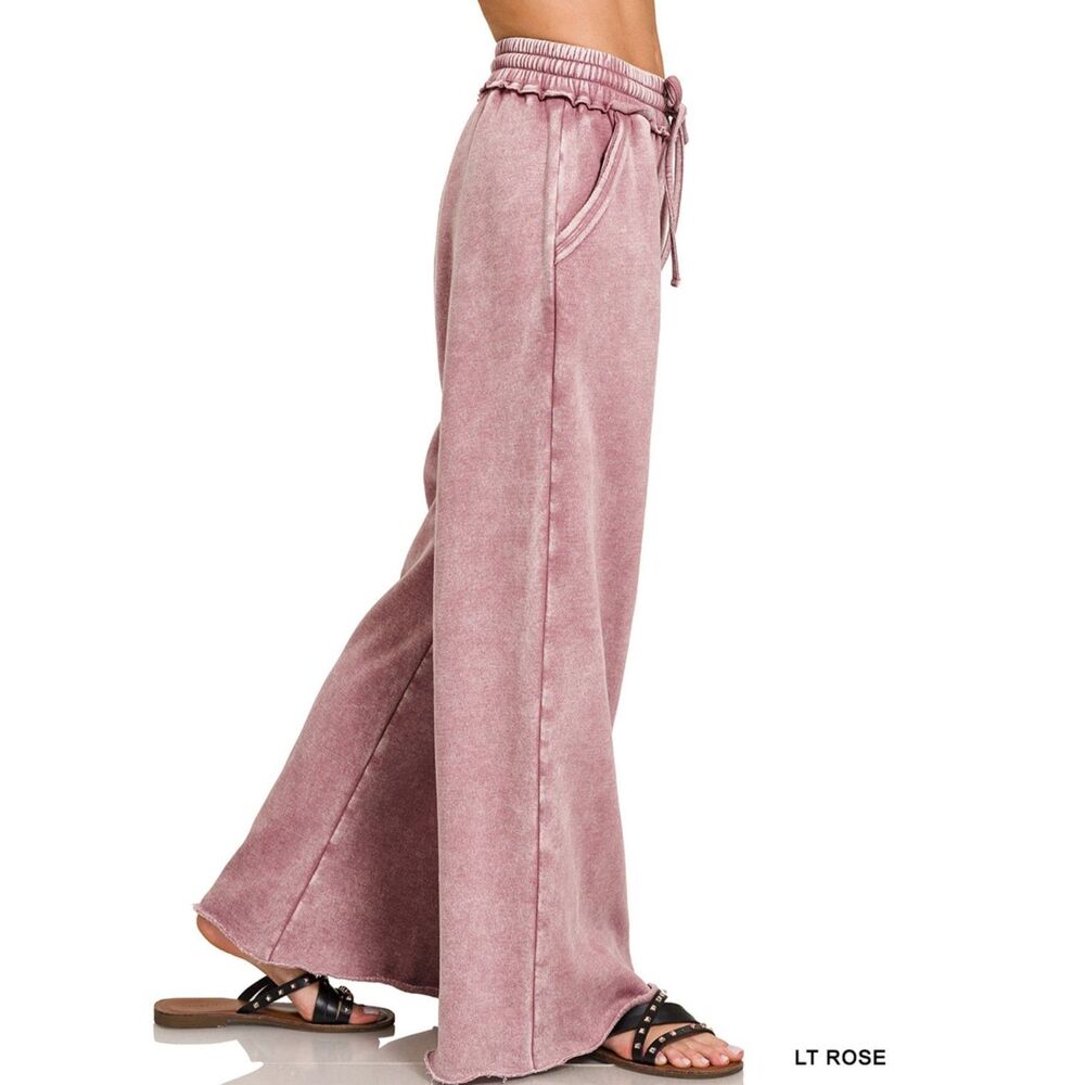 Zenana Acid Wash Fleece Palazzo Sweatpants With Pockets Light Rose NEW - Picture 2 of 3